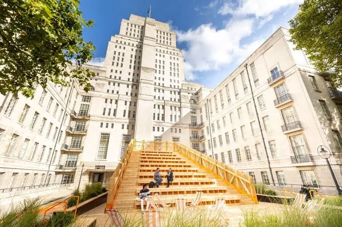 Senate Hall, Marlowe University London